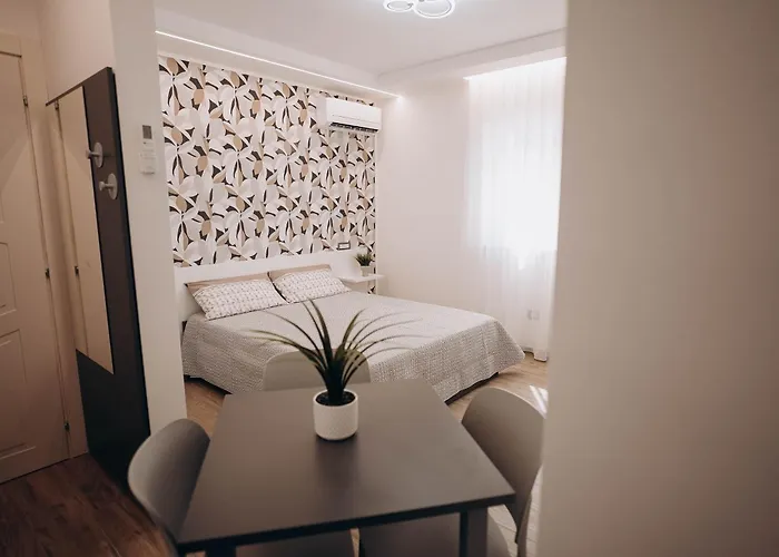 Sea-view Apart-hotel 4*